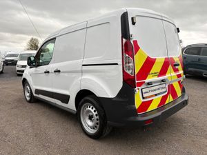 Ford Transit - Image 4