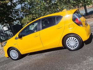 Toyota Aqua 2018 automatic hybrid €8,990 - Image 4