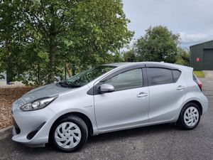 2019 TOYOTA AQUA HYBRID AUTO 1 YR WARRANTY €13,555 - Image 4