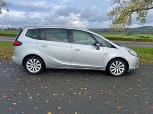 Opel Zafira 2014 7 seaters trade sale - Image 2
