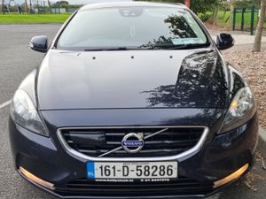 Volvo V40 2016 diesel absolute bargain €5990 - Image 2