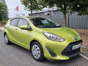 Toyota Aqua 2018 - Image 2