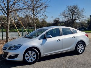 2017 OPEL ASTRA DIESEL AUTOMATIC 2 YR NCT! €5,999 - Image 2