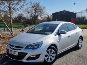 2017 OPEL ASTRA DIESEL AUTOMATIC 2 YR NCT! €5,999 - Image 3