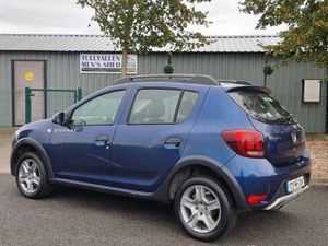 2017 DACIA SANDERO STEPWAY DIESEL €6,999 - Image 2