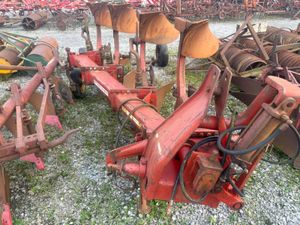 Kverneland Reversible Plough - Image 3