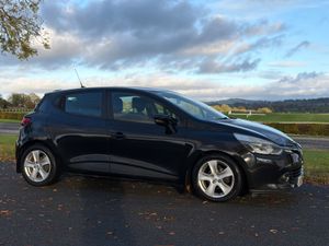 Renault Clio 2014 Diesel - Image 2