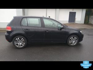 Volkswagen Golf / 2010 / 1.6 DIESEL / MANUAL - Image 4