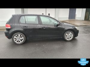 Volkswagen Golf / 2012 / 1.6 DIESEL / MANUAL - Image 4