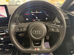 Audi A4 S LINE 35 TDI EDITION BLACK - Image 4