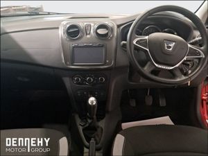 Dacia Sandero Stepway TCe 90 S S Stepway Signature - Image 3