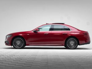 Mercedes-Benz E-Class E300 E AMG LINE PREMIUM PLUS - Image 4