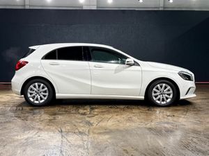 Mercedes-Benz A-Class LOW MILEAGE - A180 1.6L AUTO - Image 3