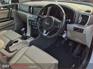 Kia Sportage 1.7 Platinum - Image 3