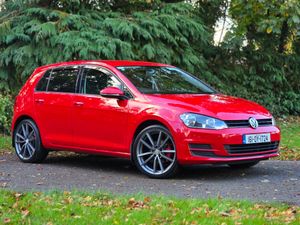 2016 Volkswagen Golf 1.2 TSI TRENDLINE - Image 2
