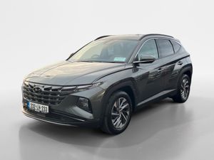 Hyundai Tucson 2WD Executive Plus - Image 4