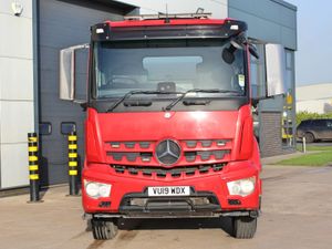 2019 (19) MERCEDES-BENZ 6X4 MIXER (EURO 6) - Image 3