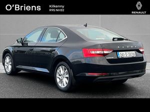 Skoda Superb  automatic (dsg)  Ambition 2.0 TDI 1 - Image 4