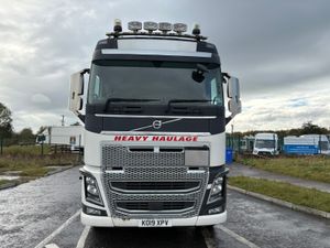 Volvo FH16-650 6x4 - Image 2