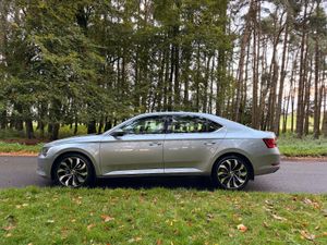 Skoda Superb 2016 TDI Nice Spec - Image 4