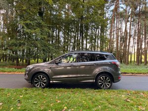 Ford Kuga 2018 ST Line Diesel - Image 4