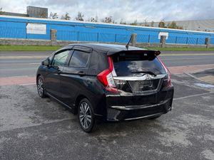 2014 Honda Fit 1.5 Hybrid - Image 3