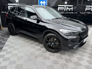 BMW X1 X DRIVE SPORT 25E AUTO BLACK PACK - Image 3