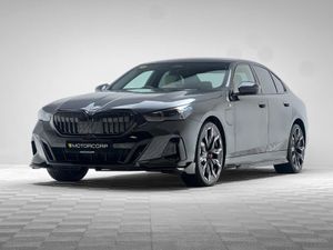 BMW 5-Series 550E M SPORT PRO XDRIVE - Image 3