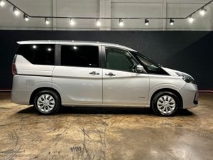 Nissan Serena 2.0L PETROL HYBRID AUTOMATIC - 7 SEA - Image 3