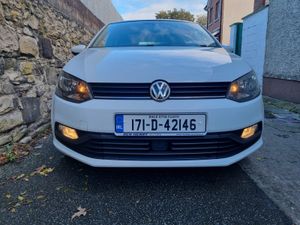 2017 Volkswagen Polo Panaromic Roof - Image 4
