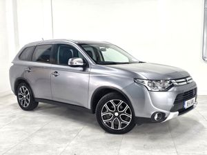 2015 Mitsubishi Outlander 2.2D GX3 7 Seat - Image 4
