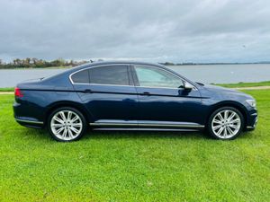 Volkswagen Passat 2.0 TSI//FINANCE AVAILABLE//R-LI - Image 4
