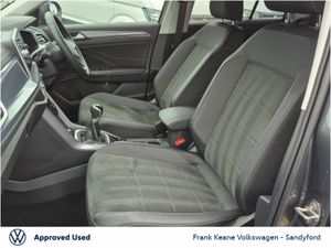 Volkswagen T-Roc  style  1.0 TSI M6F 116HP Manual - Image 4