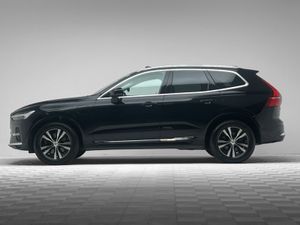 Volvo XC60 PLUS T6 RECHARGE 2.0 AWD *PAN ROOF* - Image 4