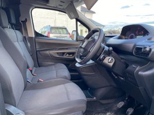 Peugeot Partner 2022 / Finance Arranged - Image 4