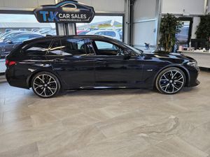 221 BMW 530 M-SPORT G31 PLUG IN HYBRID TOURER - Image 2