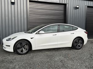 211 Tesla Model 3 Dual Motor - Image 3
