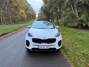 Kia Sportage 2016 Diesel Nice Spec - Image 2