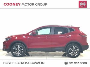 Nissan Qashqai 1.3 PET SV Premium (High spec & Low - Image 4