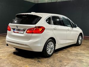 BMW 2-Series 1.5 ACTIVE TOURER - REVERSE CAMERA - - Image 3