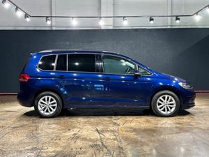 Volkswagen Touran 7-SEATER AUTOMATIC 1.4L TSI - CR - Image 3