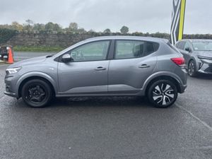 Dacia Sandero Expression TCe 90 5Sp Gsr2 - Image 4