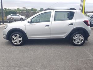 Dacia Sandero Stepway 1.5 Diesel / High Driving P - Image 4