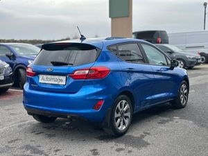 Ford Fiesta 1.1 75ps Zetec - Image 2