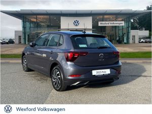 Volkswagen Polo Life 1.0 80hp Manual - Image 4