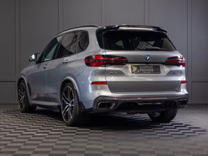 232 BMW X5 X-Drive 50e M-Sport - Image 4