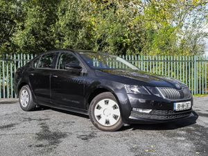 2018 SKODA OCTAVIA 1.6 TDI ACTIVE *One Owner !* - Image 3