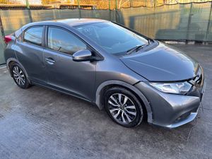 *2013 Honda Civic light damage - Image 2