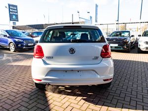 1.0TSI HATCH 5DR AUTOMATIC - Image 4