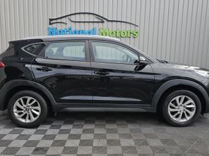 2016 Hyundai Tucson 2.0 D Executive 4WD Automatic - Image 2